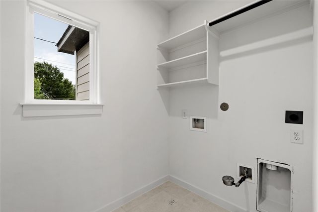 7530 La Salette Street, Houston, TX 77021