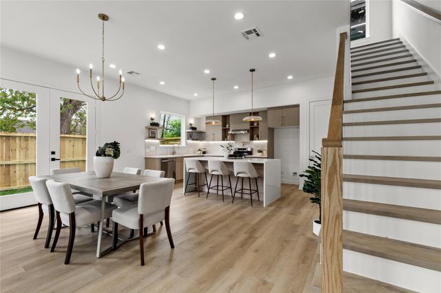 7530 La Salette Street, Houston, TX 77021