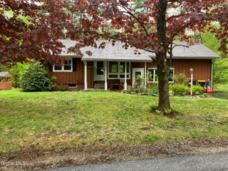 14 Canty Road, Greenfield, NY 12866