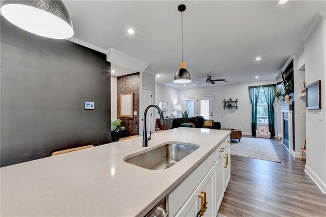 505 Hardy Drive, Acworth, GA 30102