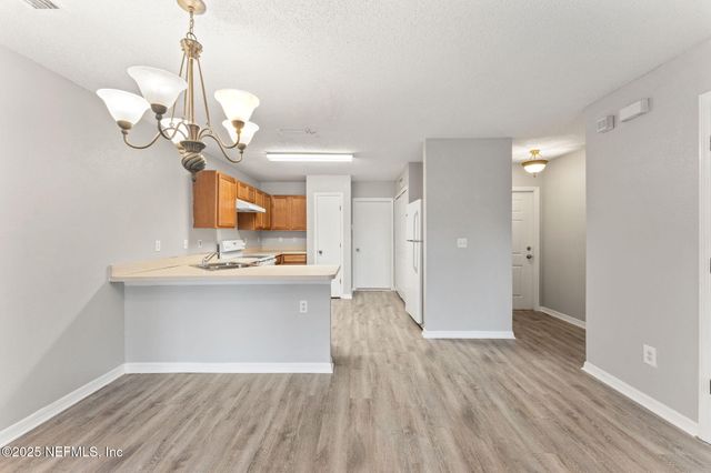 4701 PLAYSCHOOL Drive, Jacksonville, FL 32210