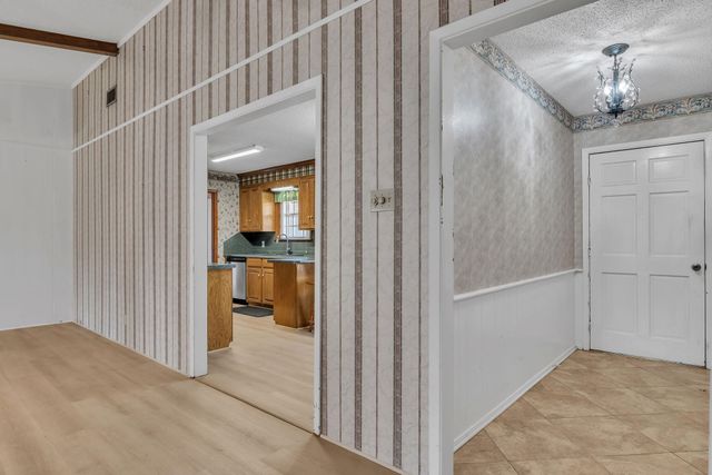 300 Rick Dr, Longview, TX 75605