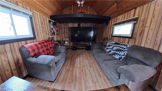 404 Wirth Avenue, Akron, OH 44312