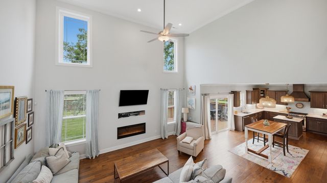 2238 Peterson Drive, Chattanooga, TN 37421