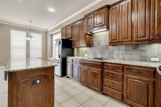 5024 Running Brook Drive, Joshua, TX 76058