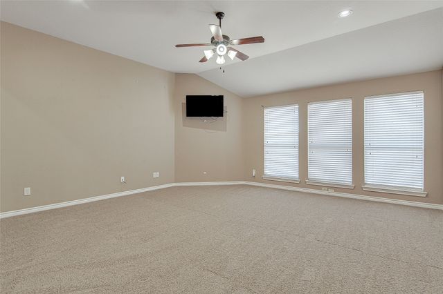 5024 Running Brook Drive, Joshua, TX 76058