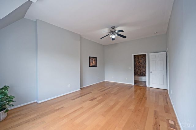 2100 Sinton Avenue, Cincinnati, OH 45206