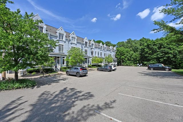 2100 Sinton Avenue, Cincinnati, OH 45206
