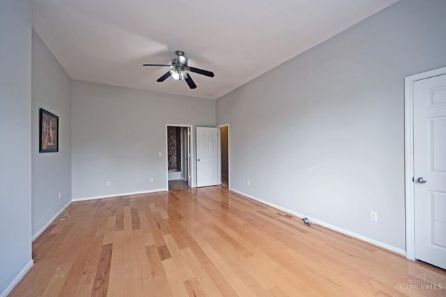 2100 Sinton Avenue, Cincinnati, OH 45206