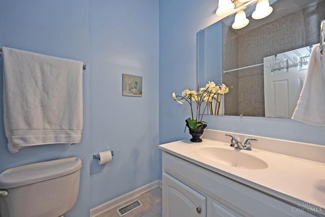 2100 Sinton Avenue, Cincinnati, OH 45206