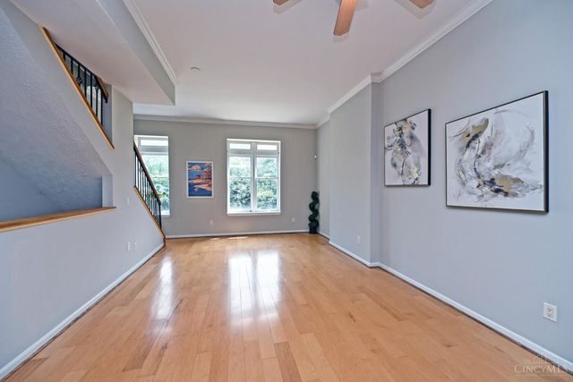 2100 Sinton Avenue, Cincinnati, OH 45206
