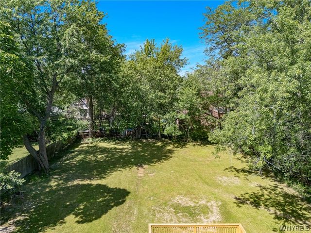 180 Summit Avenue, Orchard Park, NY 14127