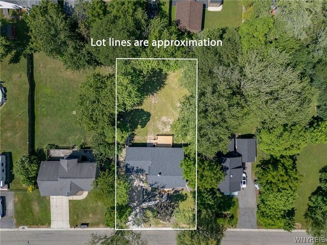 180 Summit Avenue, Orchard Park, NY 14127