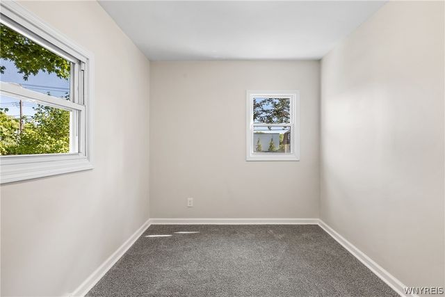180 Summit Avenue, Orchard Park, NY 14127
