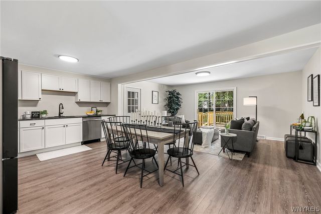 180 Summit Avenue, Orchard Park, NY 14127