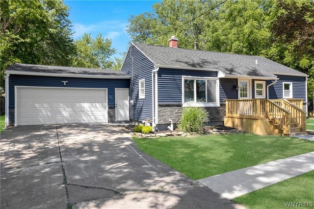 180 Summit Avenue, Orchard Park, NY 14127
