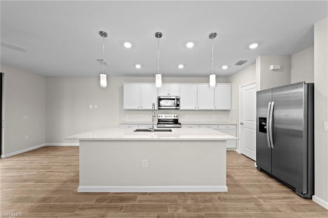 27906 Radiant CT, Bonita Springs, FL 34135