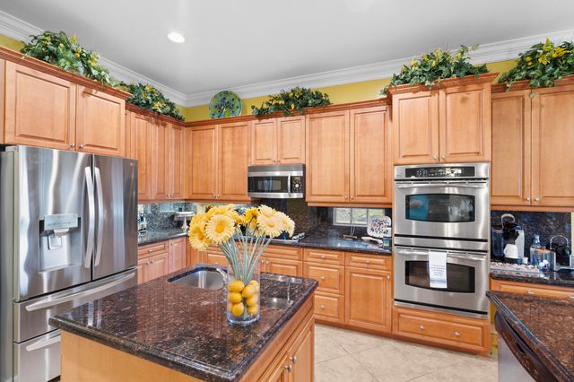 465 NW Dover Court, Port St. Lucie, Port St Lucie, FL 34983