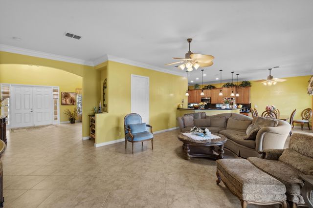 465 NW Dover Court, Port St. Lucie, Port St Lucie, FL 34983