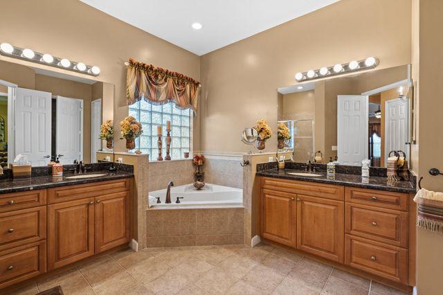 465 NW Dover Court, Port St. Lucie, Port St Lucie, FL 34983