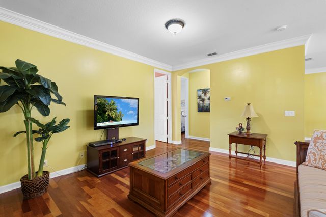 465 NW Dover Court, Port St. Lucie, Port St Lucie, FL 34983