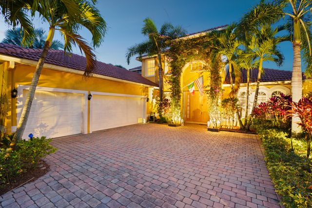 465 NW Dover Court, Port St. Lucie, Port St Lucie, FL 34983