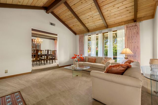 1582 Barrett Dr, Placerville, CA 95667