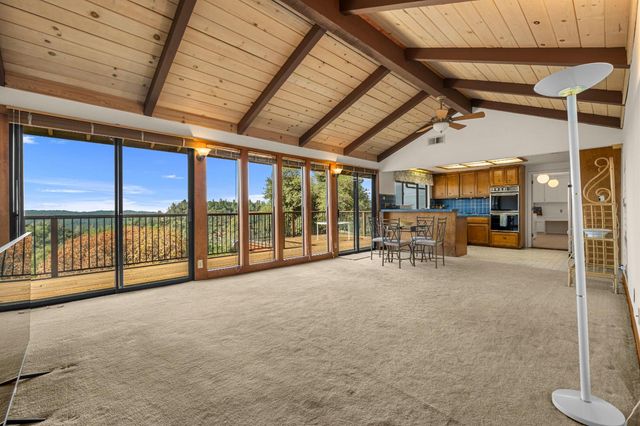 1582 Barrett Dr, Placerville, CA 95667