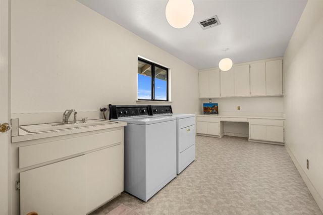 1582 Barrett Dr, Placerville, CA 95667