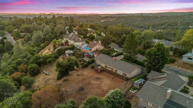 1582 Barrett Dr, Placerville, CA 95667
