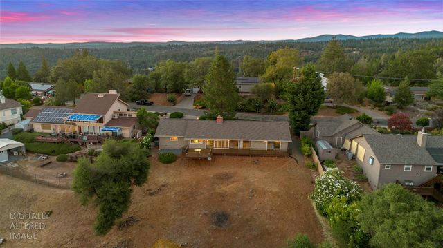 1582 Barrett Dr, Placerville, CA 95667