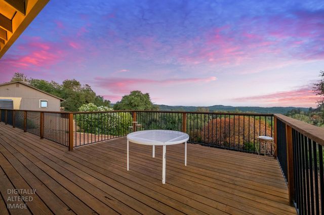 1582 Barrett Dr, Placerville, CA 95667