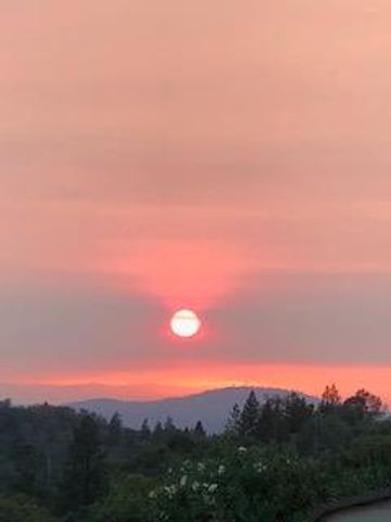 1582 Barrett Dr, Placerville, CA 95667