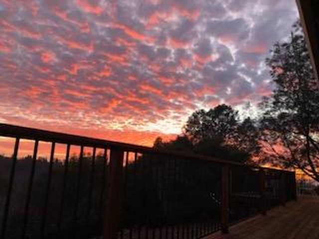 1582 Barrett Dr, Placerville, CA 95667
