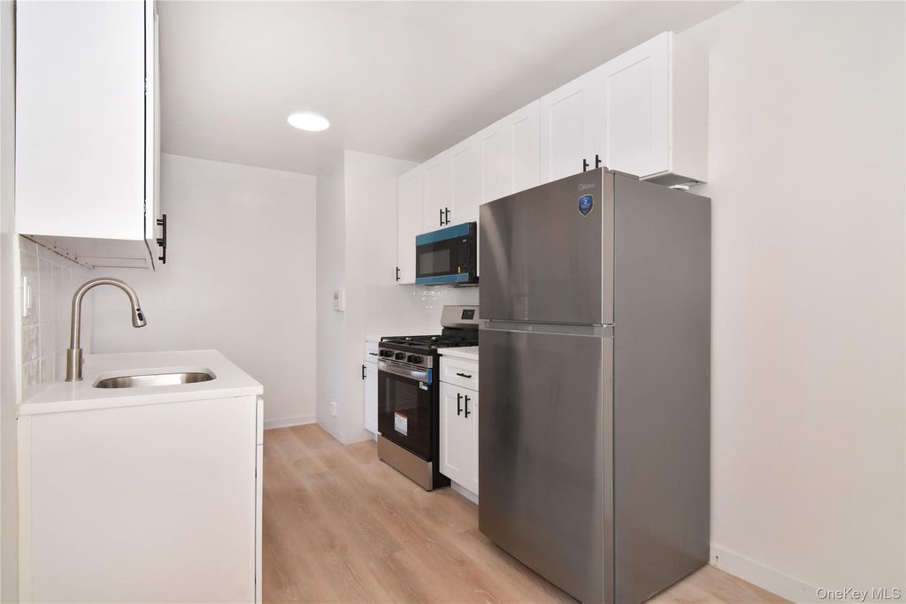 590 E 3rd Street 1L, Mount Vernon, NY 10553 — photo 4