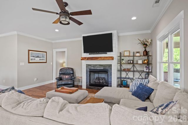 147 Haystack Lane, Olin, NC 28660