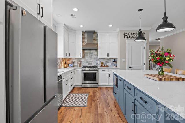147 Haystack Lane, Olin, NC 28660