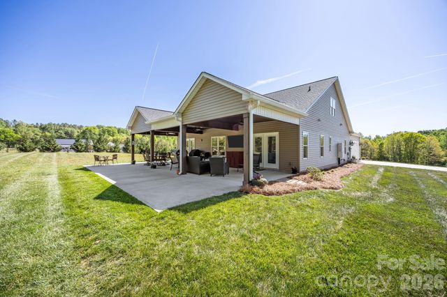 147 Haystack Lane, Olin, NC 28660