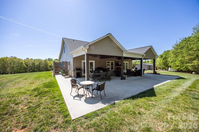 147 Haystack Lane, Olin, NC 28660