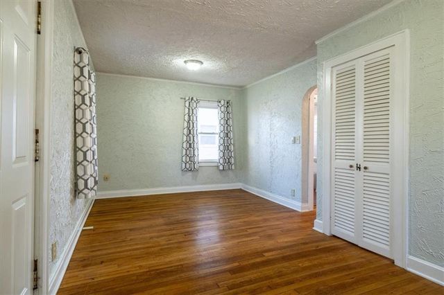 7730 Jefferson Street, Kansas City, MO 64114