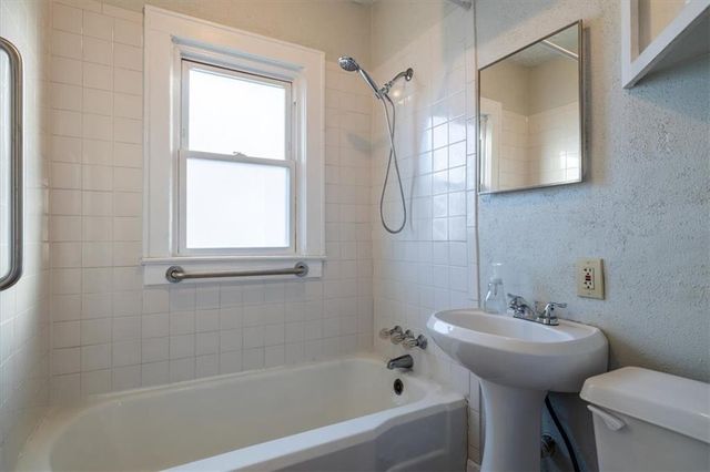 7730 Jefferson Street, Kansas City, MO 64114