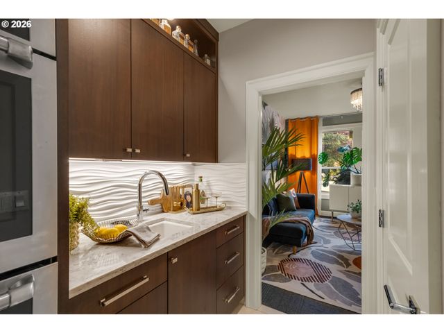 1005 Ne 152ND Ave, Vancouver, WA 98684