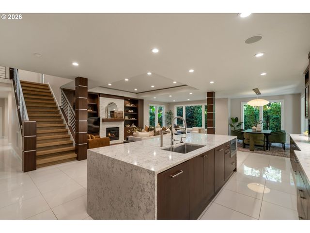 1005 Ne 152ND Ave, Vancouver, WA 98684