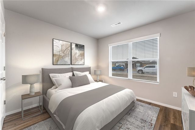 925 W Aiden Drive, Siloam Springs, AR 72761