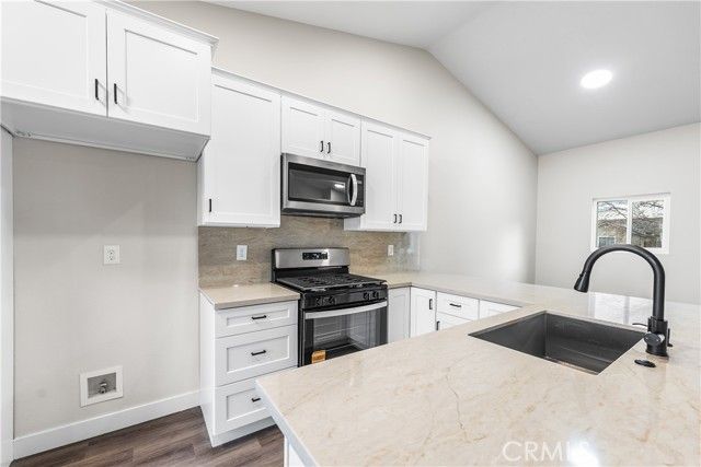 2611 Cold Creek, Rosamond, CA 93560