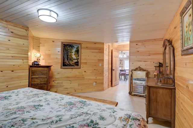 9698 Highway 43, Seneca, MO 64865