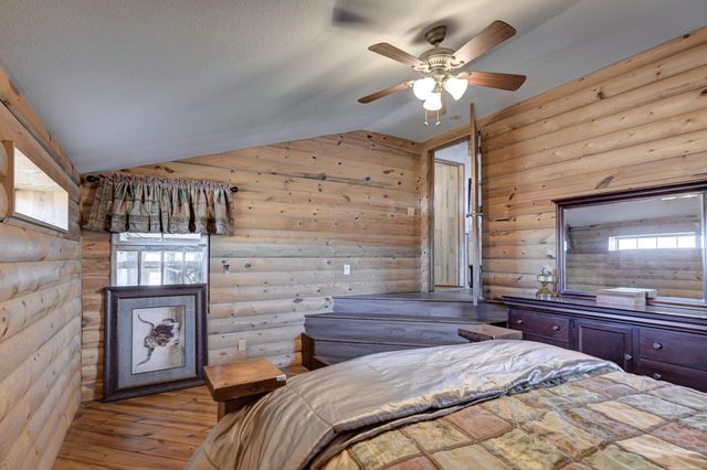 9698 Highway 43, Seneca, MO 64865