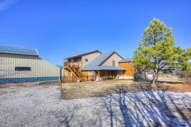 9698 Highway 43, Seneca, MO 64865