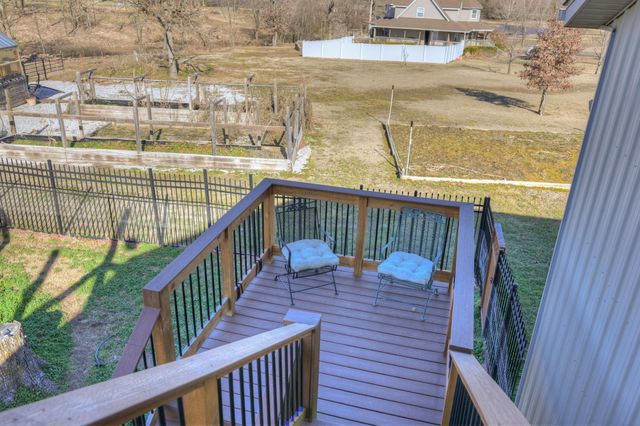 9698 Highway 43, Seneca, MO 64865