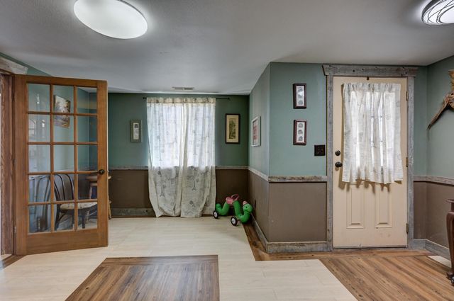 9698 Highway 43, Seneca, MO 64865